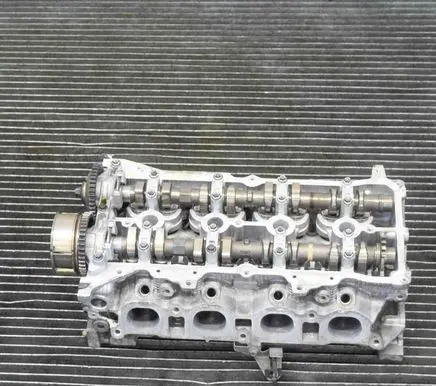 Nissan Note (E11) Engine head 11040EE000