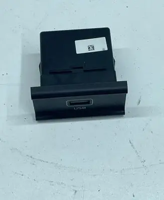 USB socket connector