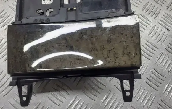 Mercedes-Benz C W204 Car ashtray A2046800179