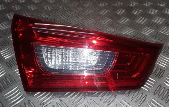 Mitsubishi ASX Rear/tail lights p9373