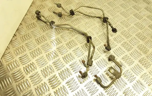 Ford C-MAX I Fuel line pipe