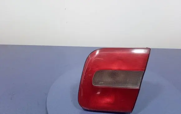 Volvo S70 V70 V70 XC Rear/tail lights 9157009