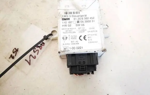 BMW 5 E39 Immobilizer control unit/module 61358382452 61.35-8382452