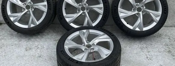 Audi A4 S4 B9 R18 alloy rim