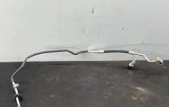 Audi Q7 4L Air conditioning (A/C) pipe/hose 7L6820741D 7L6820741F