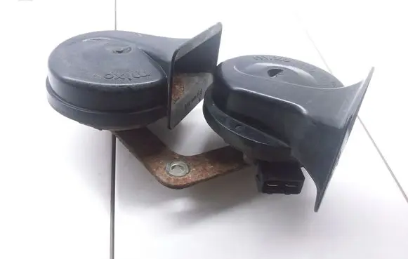 Volkswagen New Beetle Horn signal 191951223 E200884
