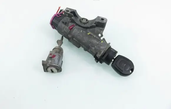 Skoda Fabia Mk1 (6Y) Ignition lock 4B0905851B