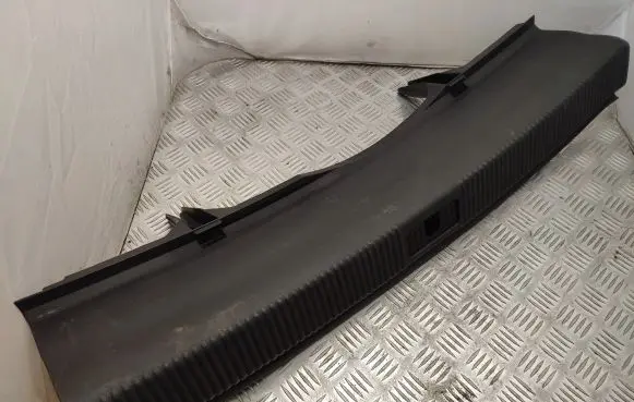 Audi A5 Sportback 8TA Trunk/boot sill cover protection 8T8864483