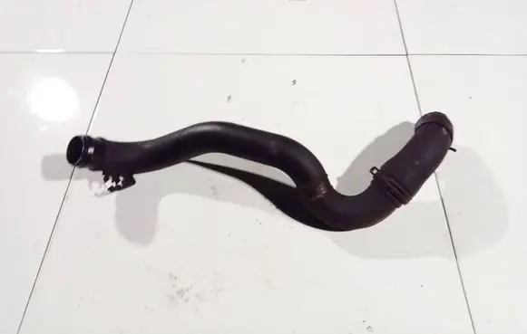 Ford Galaxy Intercooler hose/pipe 7m0145957a