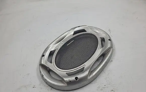 Volkswagen Golf IV Parcel shelf grill