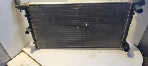 Volkswagen Sharan Coolant radiator 7M3121253F