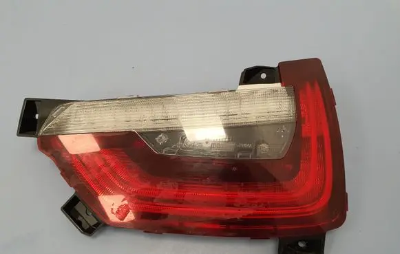 BMW i3 Tailgate light lenses 63217304042 7304042