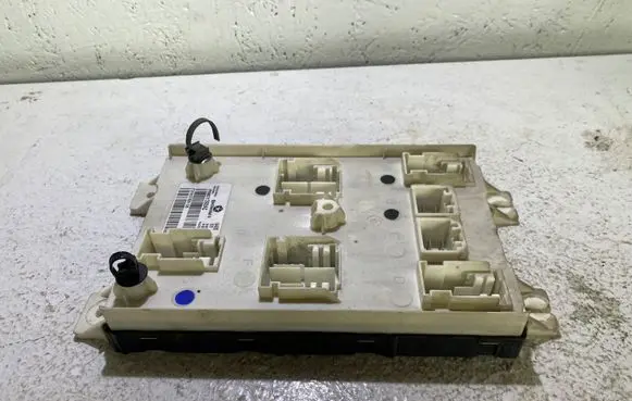 Dodge Challenger BSM Control unit 68277392AC 68277391AC H12760113