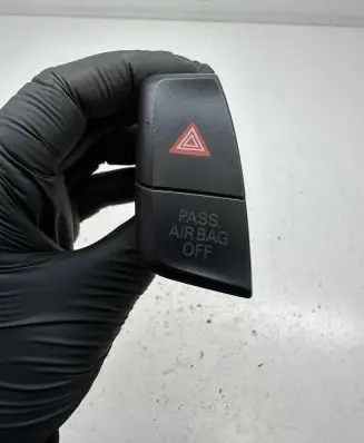 Audi A4 S4 B8 8K Hazard light switch 8K1941509A