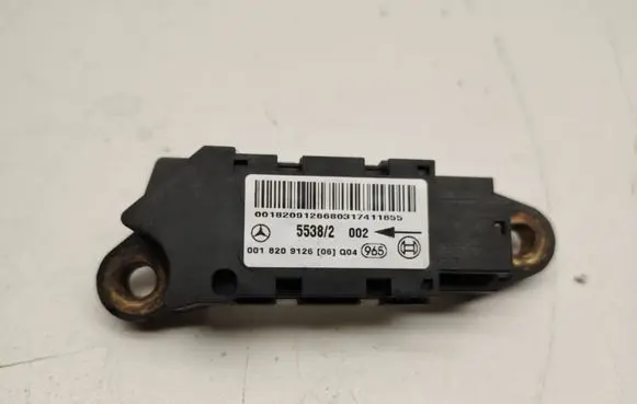 Mercedes-Benz E W211 Airbag deployment crash/impact sensor A0018209126