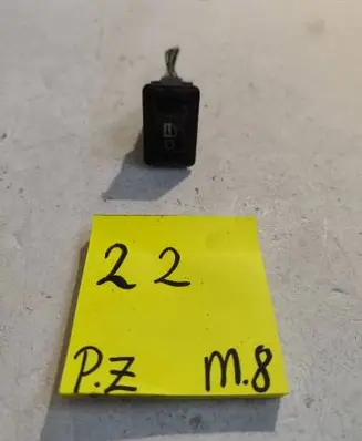 Mitsubishi Carisma Other switches/knobs/shifts 384782