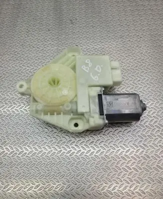 Volkswagen Passat Alltrack Rear door window regulator motor 5Q4959811H