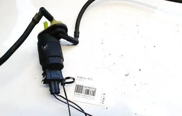 Opel Meriva A Windscreen/windshield washer pump 24439254