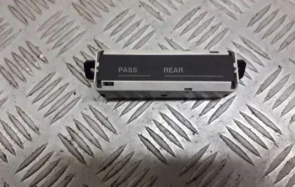 Mazda 3 I Speedometer control unit/module BR5855260