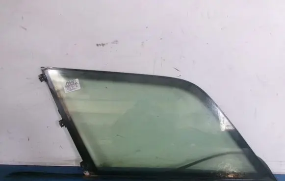 Audi 80 90 S2 B4 Rear side window