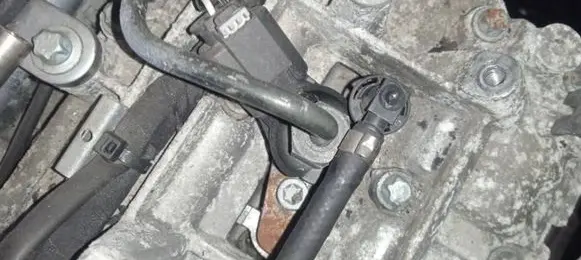 Mercedes-Benz CLS C219 Fuel injector 0445115027 a6420700587