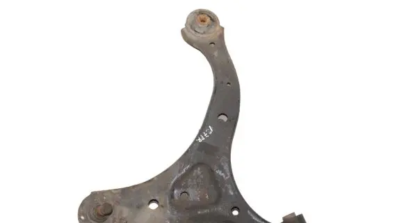 KIA Sorento Front lower control arm/wishbone