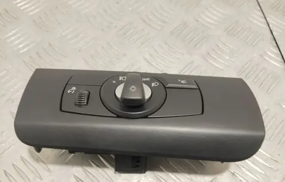 BMW X5 E70 Light switch 9135579