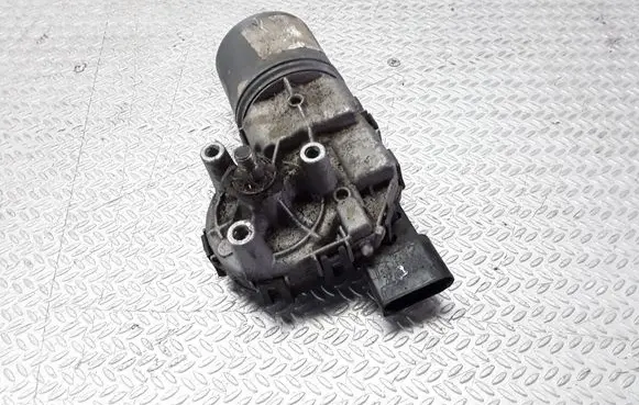 Volkswagen Golf IV Wiper motor 0390241502 1J1955113B