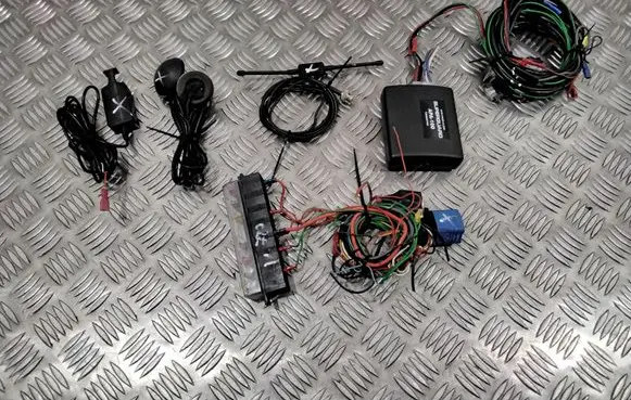 Volvo V70 Alarm control unit/module 021530 APA100