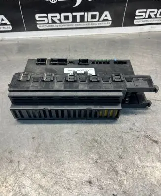 Mercedes-Benz E W211 Fuse module 2115456701 5DK00804746