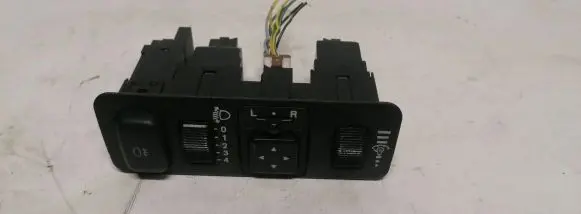 Mitsubishi Carisma Wing mirror switch 10480478410