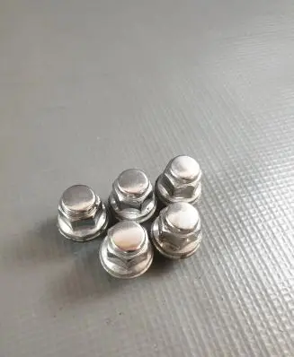 Toyota RAV 4 (XA50) Nuts/bolts 