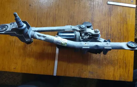 Citroen C1 Front wiper linkage and motor 54522911 350100H011