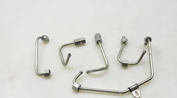 Opel Astra K Fuel injector supply line/pipe 
