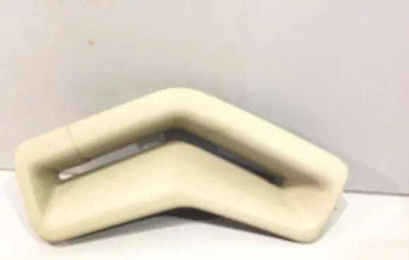Volvo V70 Seat belt trim 