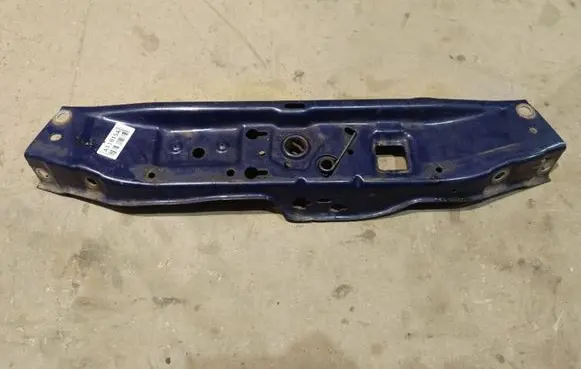 Opel Astra H Radiator support slam panel