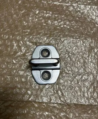 Mercedes-Benz B W246 W242 Rear door lock loop/hook striker 11000049B
