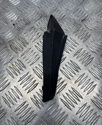 Mazda 3 III Fender trim (molding) Bhn951PC1 K2443