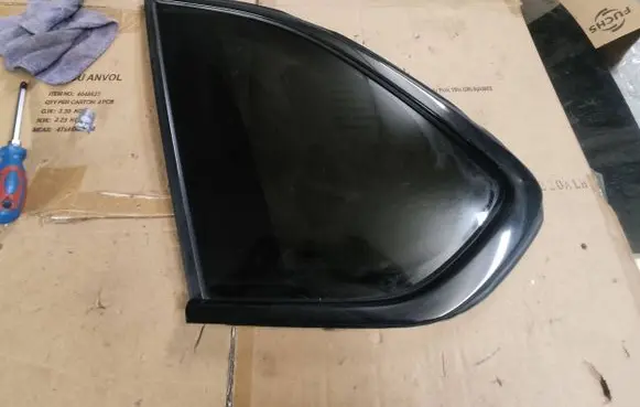 BMW X5 F15 Rear side window 43R000265 E000251
