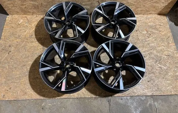 Audi RS6 C8 R22 alloy rim 4K0601025R ITPD003331 K0K1760