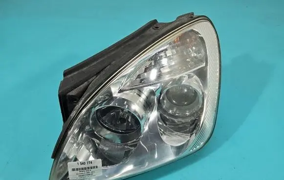 KIA Carens II Headlight/headlamp IMPRK1540774