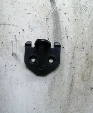 Volvo S80 Front door lock loop/hook striker 30763652