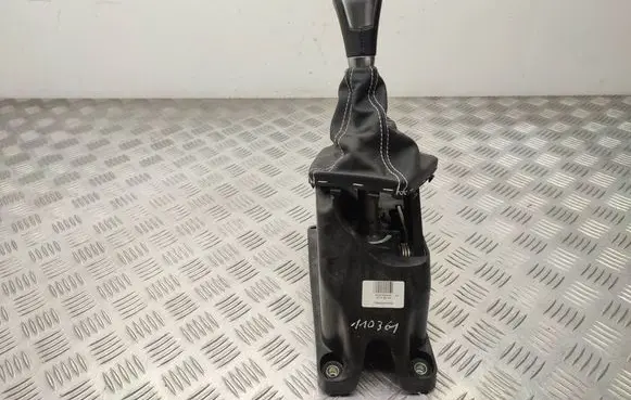 Mercedes-Benz B W246 W242 Gear shifter/selector A2463604301