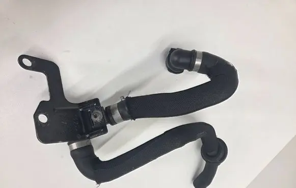 Audi A6 S6 C6 4F Engine coolant pipe/hose 4F1819342Q 4F0819342A 4F0819379A
