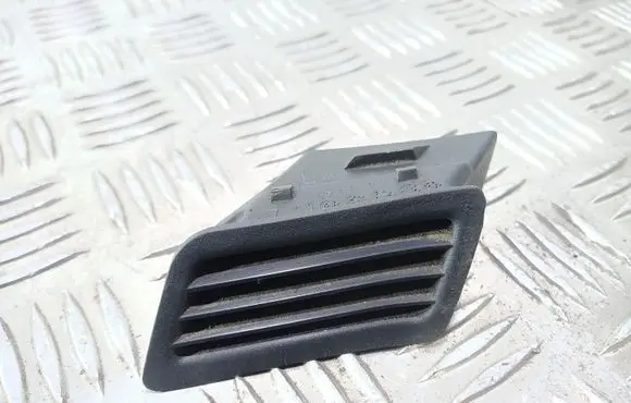 Mitsubishi Galant Dashboard side air vent grill/cover trim MB521457