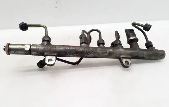 Renault Laguna II Fuel main line pipe 8200347176 0445214024