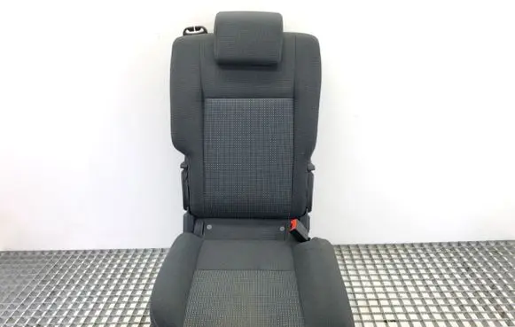 Ford C-MAX II Rear seat 