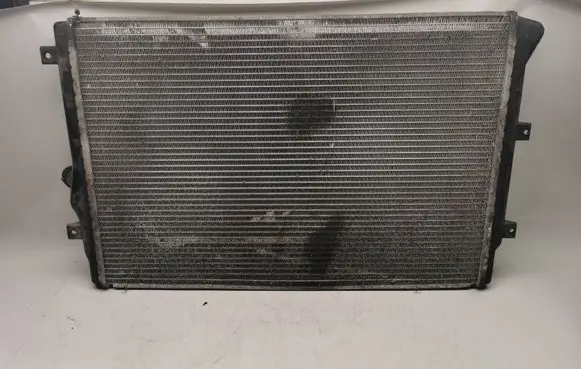 Volkswagen Golf Plus Coolant radiator