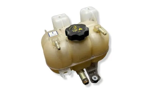 Chrysler Pacifica Coolant expansion tank/reservoir 68217323AA 62541BCAV1 62541BCAV