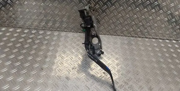 Clutch pedal